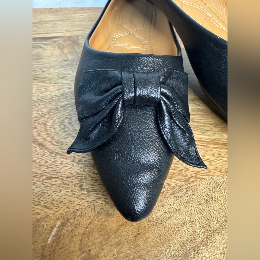 Black Pointed-Toe Flats with Bow Detail - Picture 3 of 10